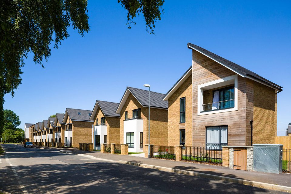 049-Locking-Parklands