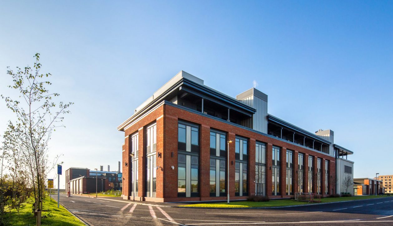 ESRI, Morriston and Swansea Bay Campus Shortlisted for 6 Awards - Header Image