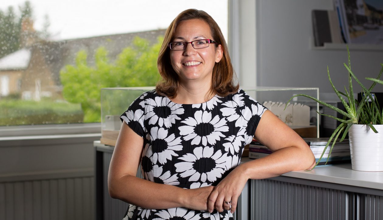 Rachel Bell - Profile Pic