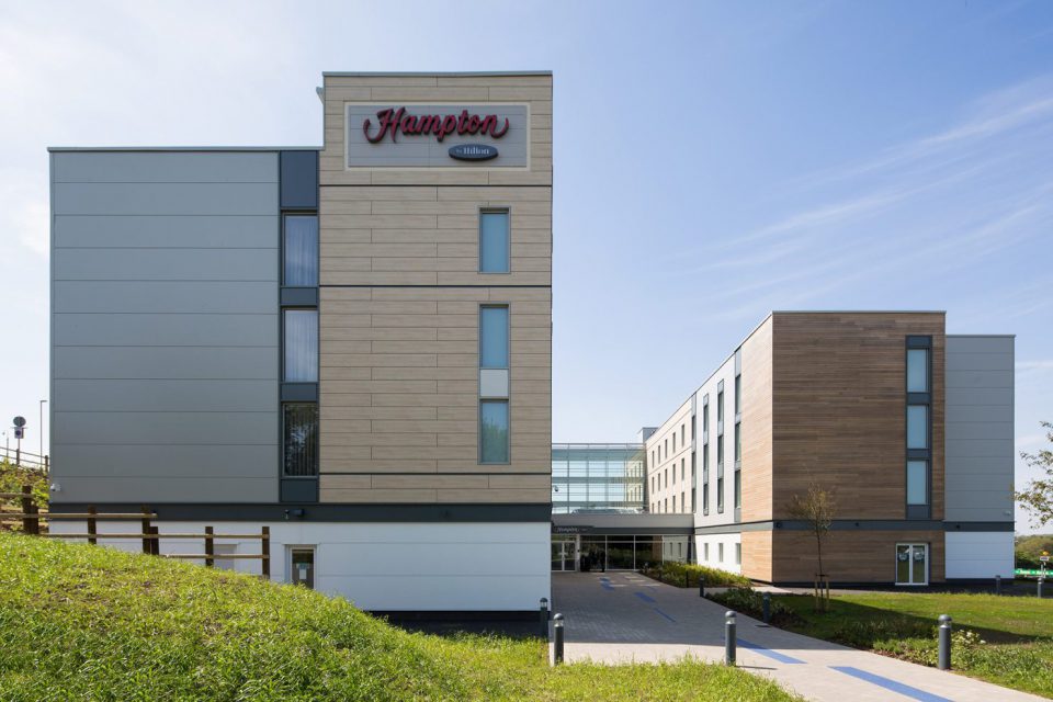 Bristol-Airport-Hampton-by-Hilton-2