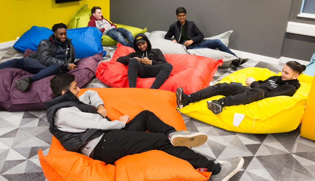 RHUL_Inhabitant-Shoot-2_LowRES_44