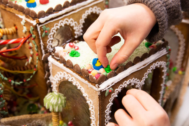 Gingerbread City_LowRES_114