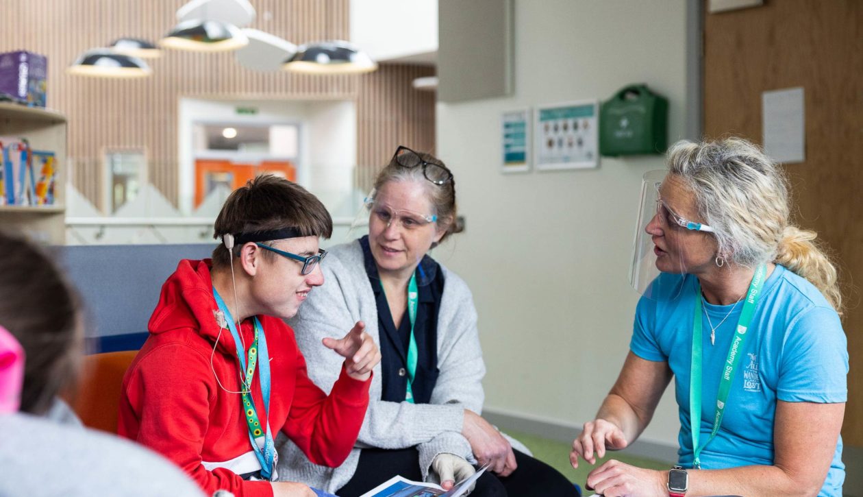 4 Deaf Academy_In Use_LowRes_25