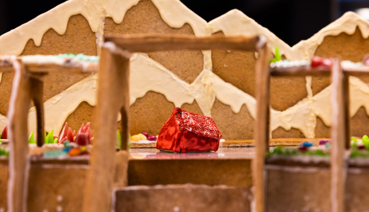 Tiny replica of Sinking House