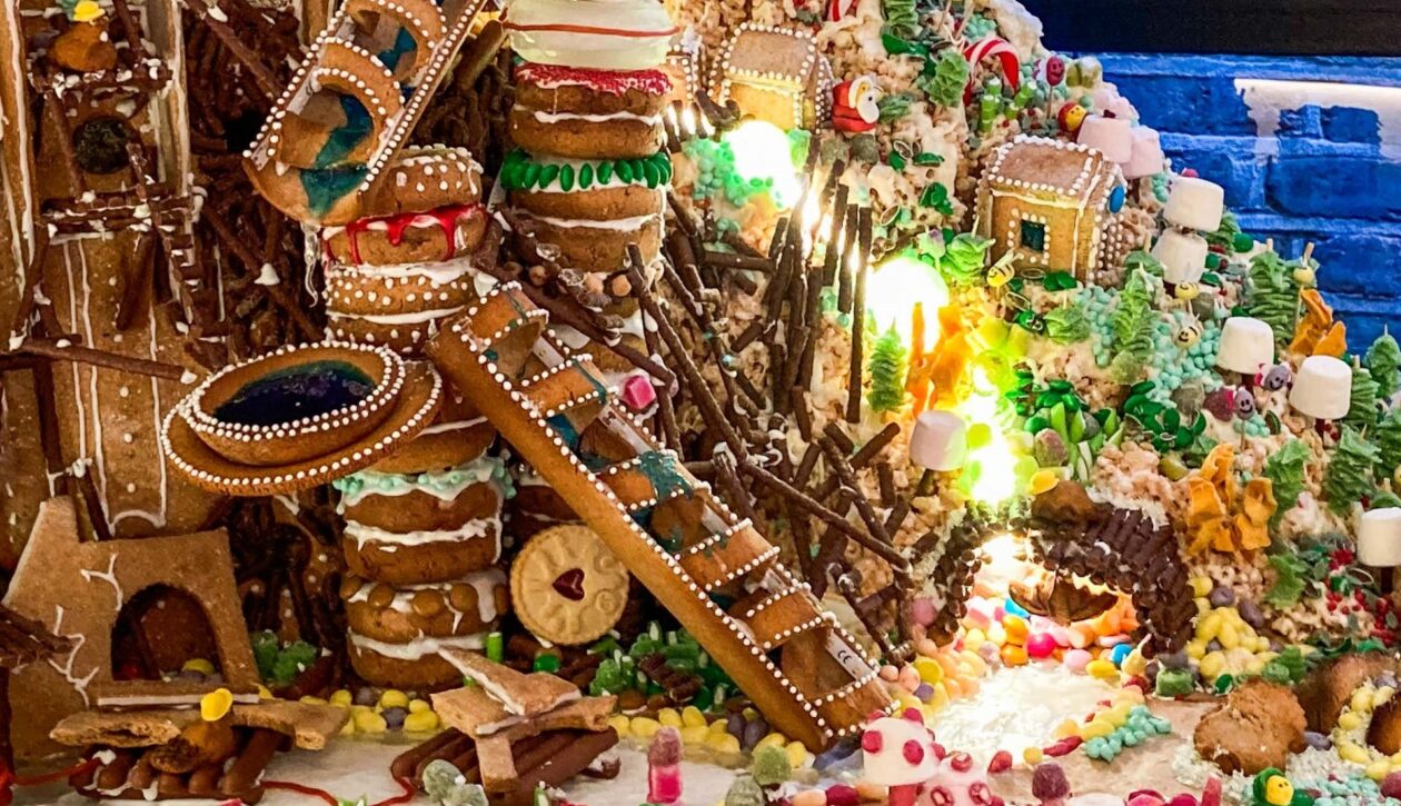 Beaver dam repairs with Doughnut Tower and Archimedes Screw