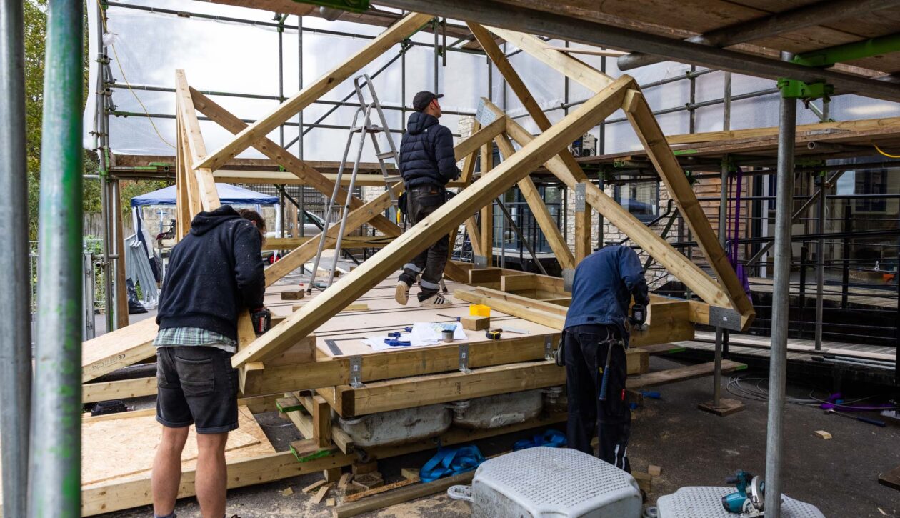 Sinking House_Construction_LowRES_23