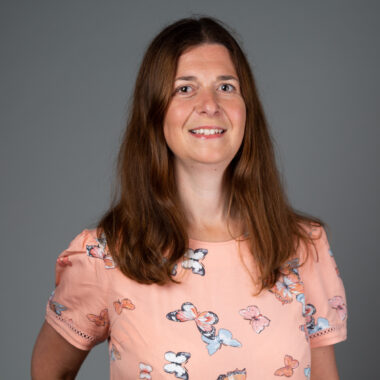 Photo_Draper_Rebecca_ LowRES_72 PREFERRED