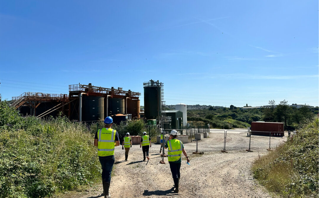 Untitled-1_0001_IMG_5102