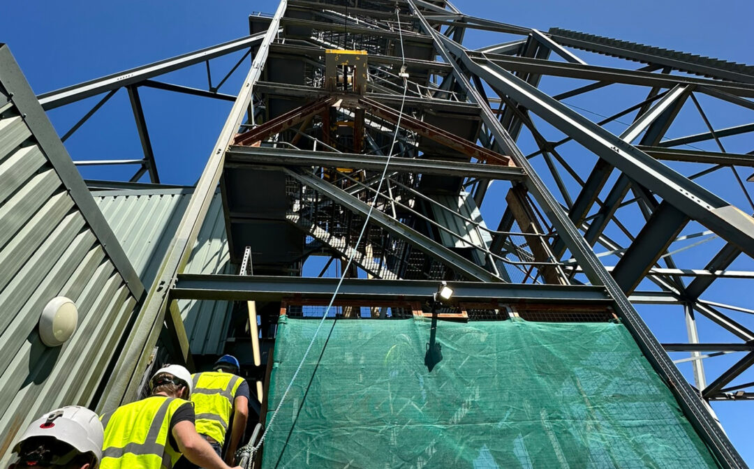 Untitled-1_0015_IMG_5002