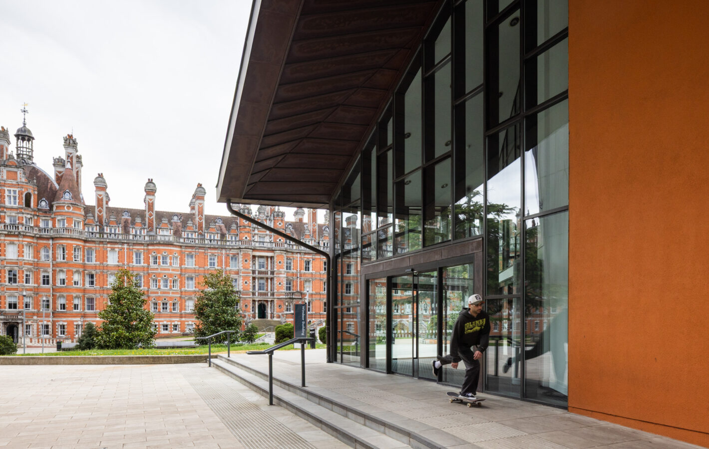 000000_RHUL Masterplan_260414_©Tom Bright_LowRes_ (94)